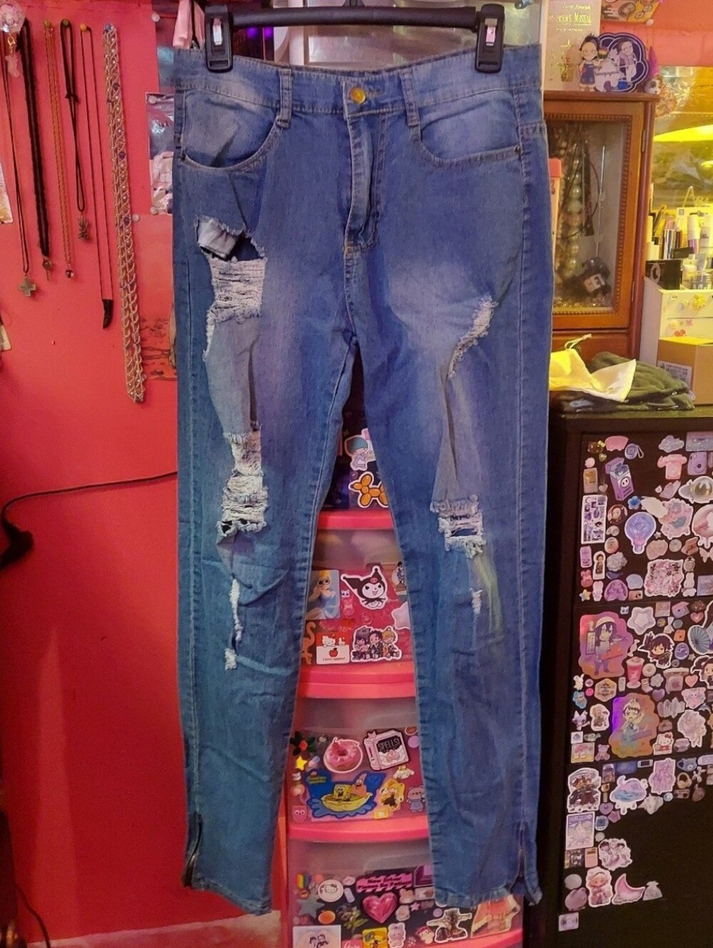 High waist ripped / distressed skinny jeans